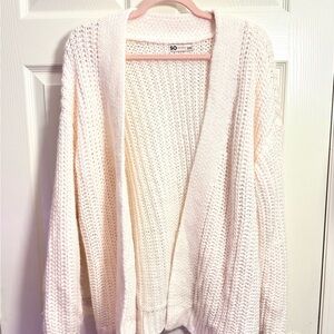 SO Women's Cream Sweater, size L
